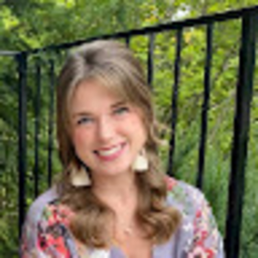 Meet your Posher, Carolyn
